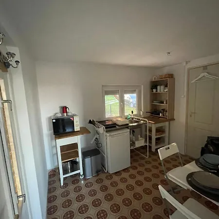 Casa Minimale In Der Naehe Gosztola Apartament